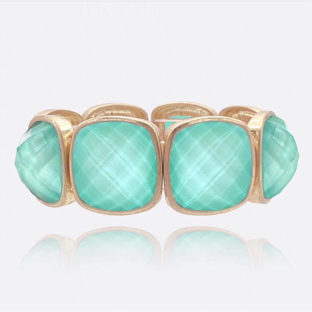 Gold and Mint Gemstone Bracelet
